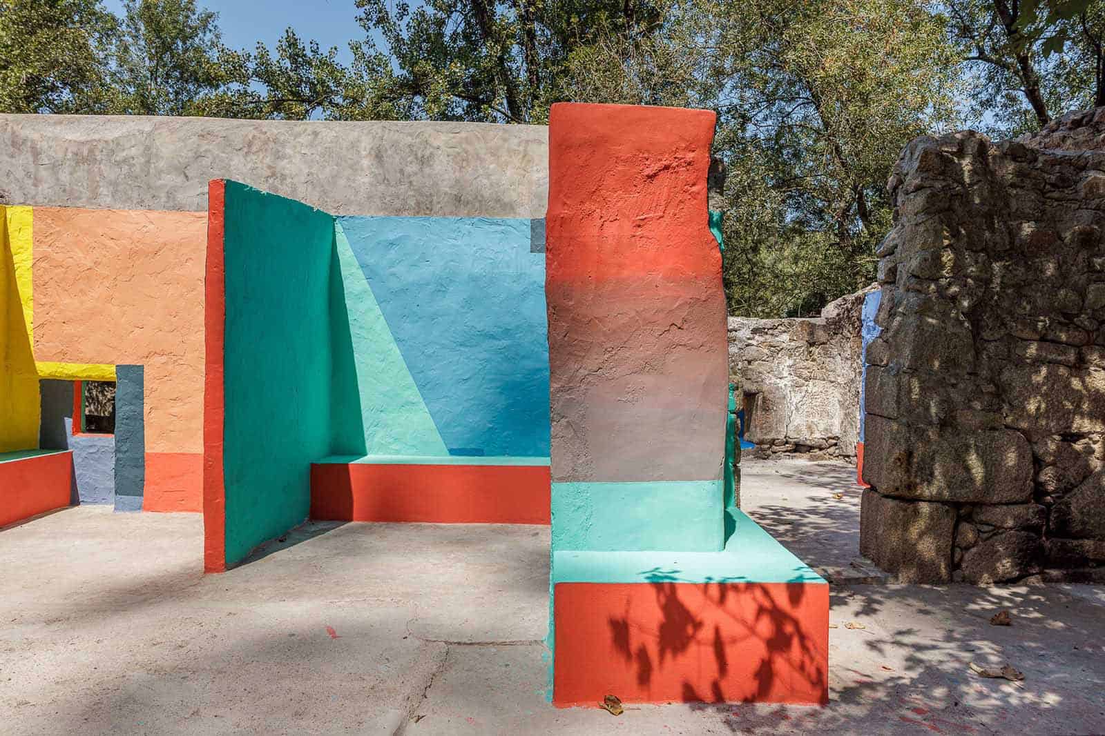 Escadinhas Footpaths by Paulo Moreira Architectures & Verkron Art Collective in Portugal