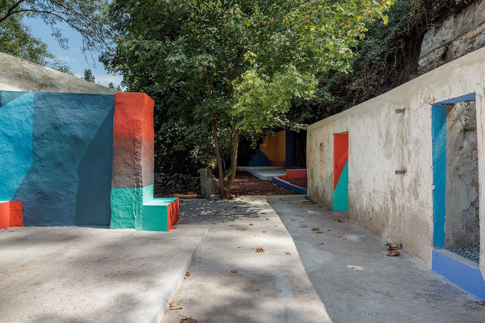 Escadinhas Footpaths by Paulo Moreira Architectures & Verkron Art Collective in Portugal Escadinhas Footpaths by Paulo Moreira Architectures & Verkron Art Collective in Portugal