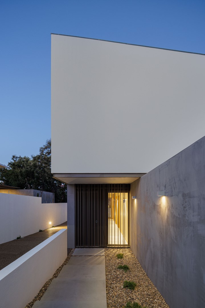 Houses in the Pine Forest by PK Arquitetos in Estoril, Portugal Houses in the Pine Forest by PK Arquitetos in Estoril, Portugal
