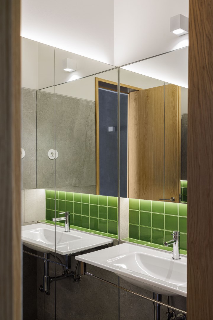 Houses in the Pine Forest by PK Arquitetos in Estoril, Portugal Houses in the Pine Forest by PK Arquitetos in Estoril, Portugal