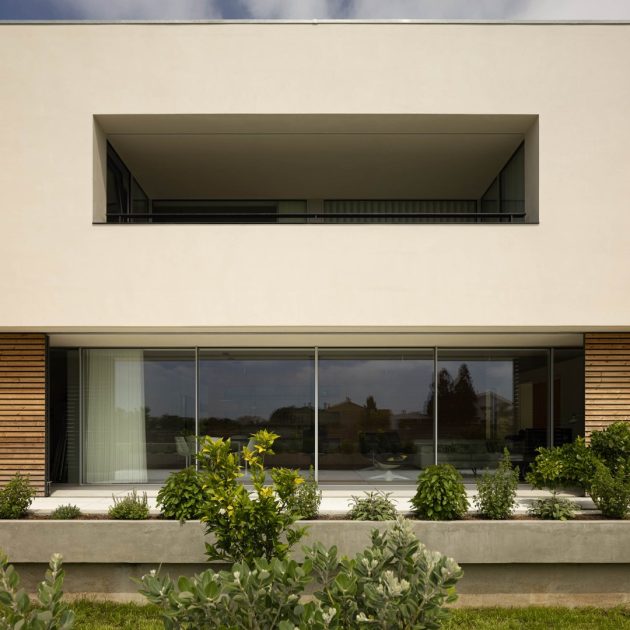 Ilhavo House by M2.senos_arquitetos in Portugal
