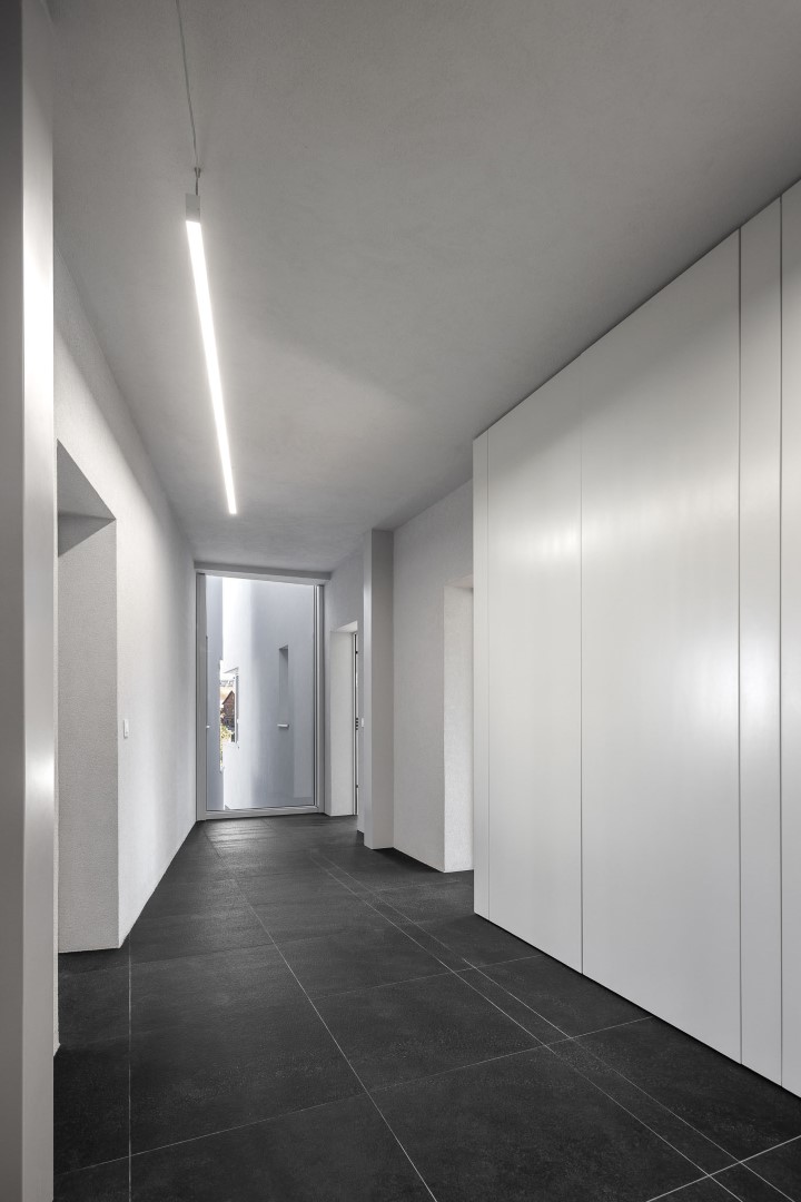 Nova Rio Housing in Portugal - Two volumes that dialogue with each other Nova Rio Housing in Portugal - Two volumes that dialogue with each other