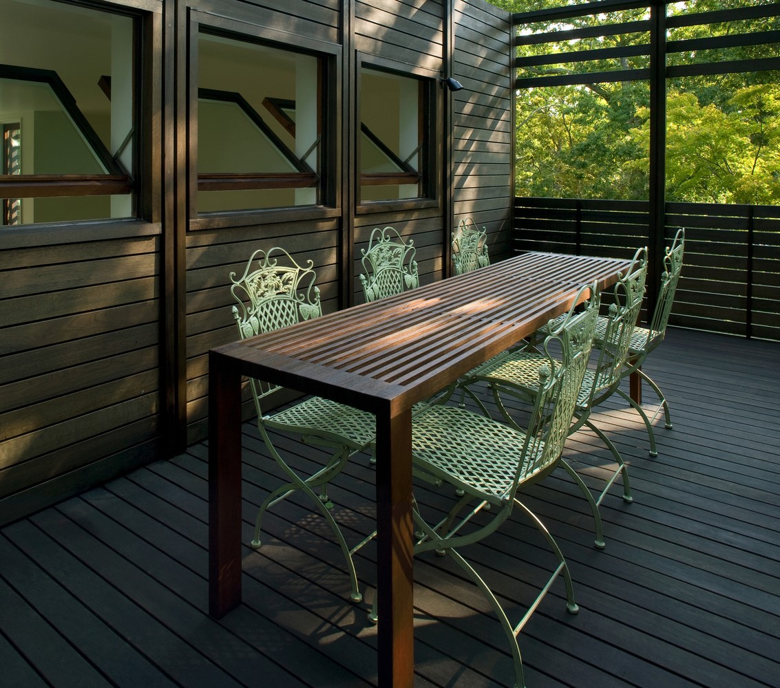 VH R-10 G House by Architecture-Infrastructure-Research in Tisbury, Massachusetts VH R-10 G House by Architecture-Infrastructure-Research in Tisbury, Massachusetts