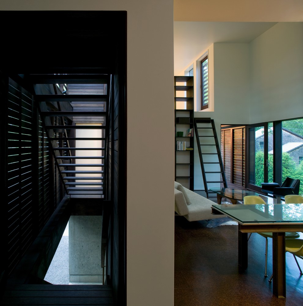 VH R-10 G House by Architecture-Infrastructure-Research in Tisbury, Massachusetts VH R-10 G House by Architecture-Infrastructure-Research in Tisbury, Massachusetts