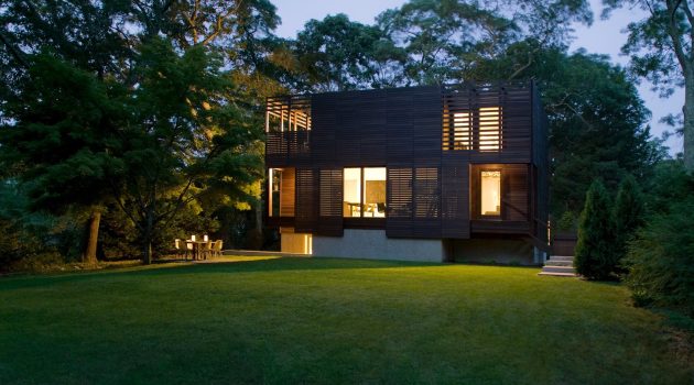 VH R-10 G House by Architecture-Infrastructure-Research in Tisbury, Massachusetts