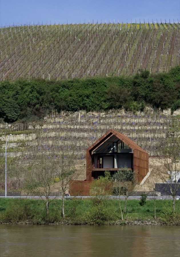 Wurth House in Wormeldange by HVP in Luxembourg