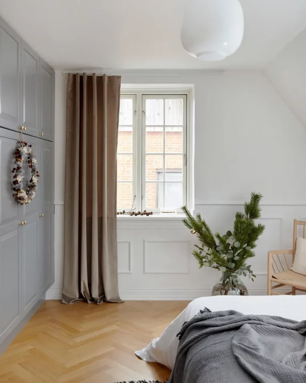 An easy and elegant way to bring the Christmas spirit into the home