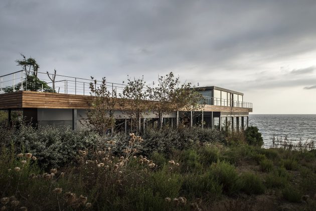 Aamchit Residence by Blankpage Architects in Lebanon