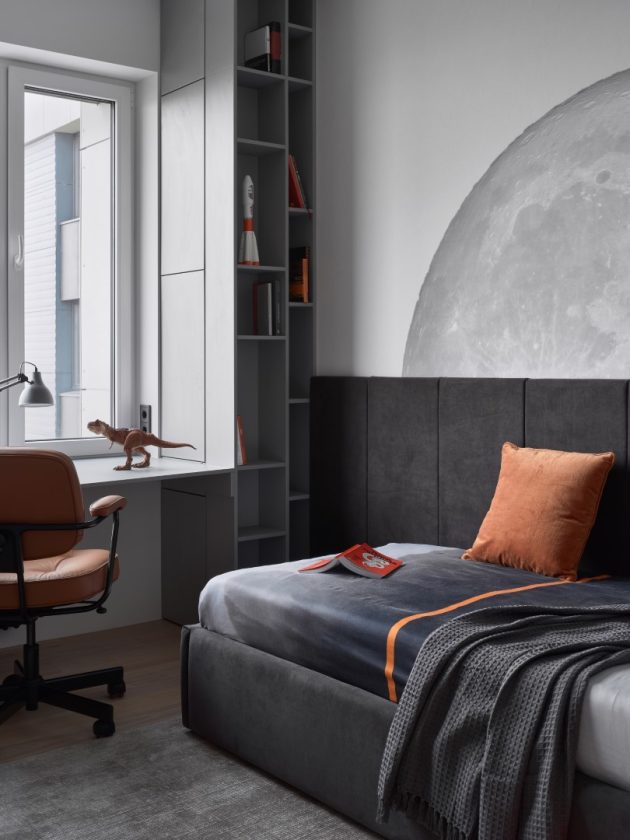 Contrasting Black & White Apartment in Neo-Classical Style by LINES bureau