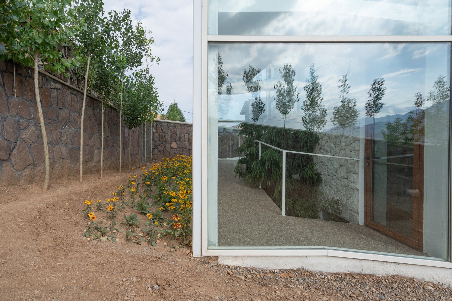 Dasht e Chehel Villa by 35-51 Architecture Office in Mosha, Iran Dasht e Chehel Villa by 35-51 Architecture Office in Mosha, Iran