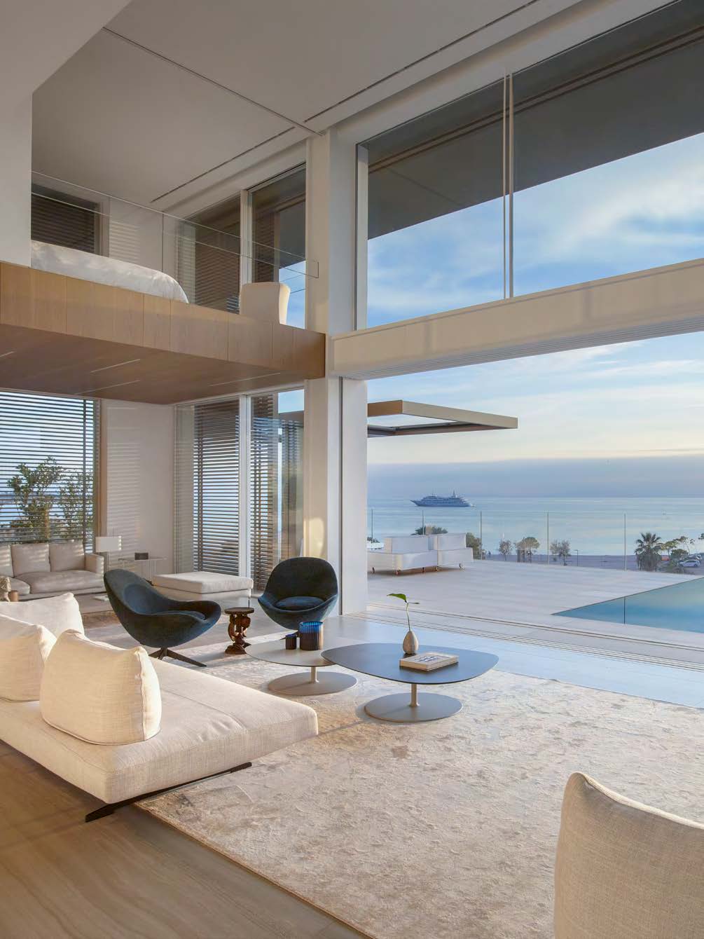 Glyfada / SAOTA & ARRCC / Greece Glyfada / SAOTA & ARRCC / Greece