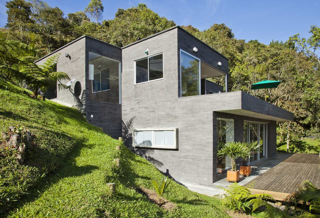 House "Lago en el Cielo" by David Ramirez Arquitectos in Retiro, Colombia House "Lago en el Cielo" by David Ramirez Arquitectos in Retiro, Colombia