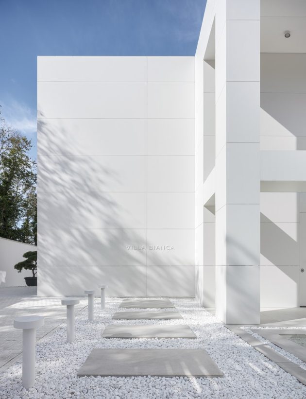 House in Sozopol, Bulgaria by Simple Architecture