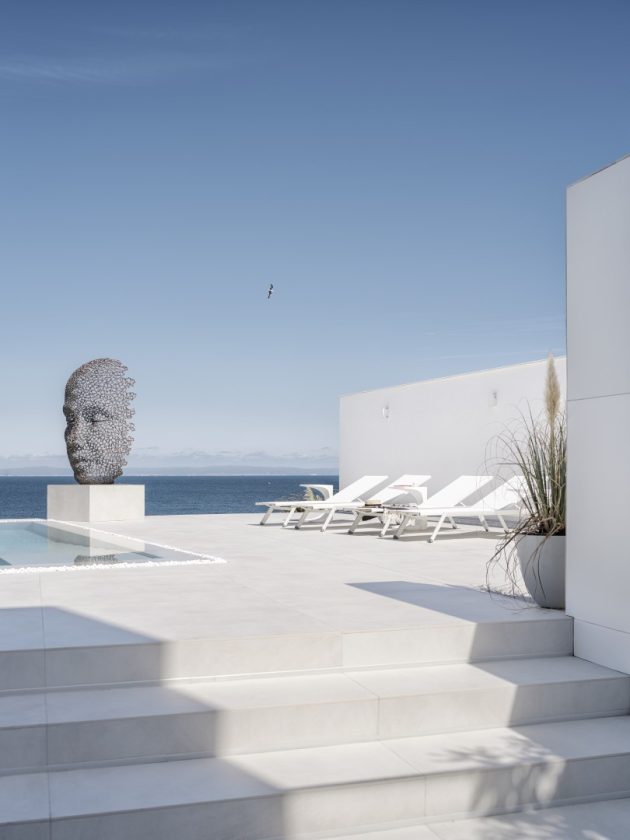 House in Sozopol, Bulgaria by Simple Architecture