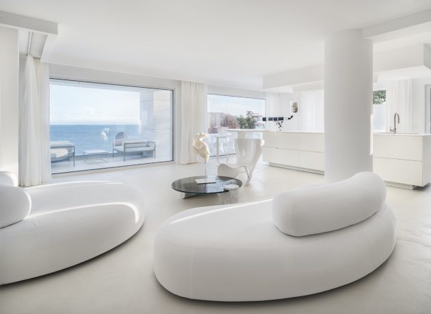 House in Sozopol, Bulgaria by Simple Architecture