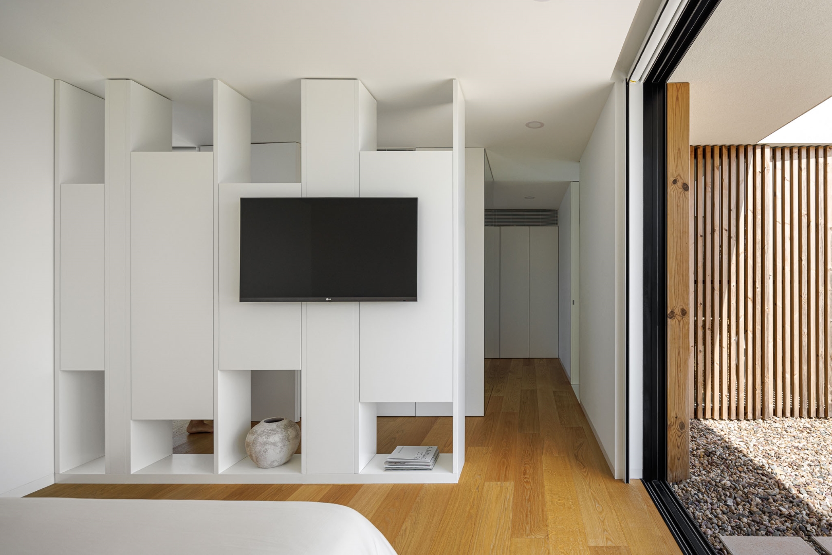 JC House by Mario Alves Arquiteto in Coimbra, Portual