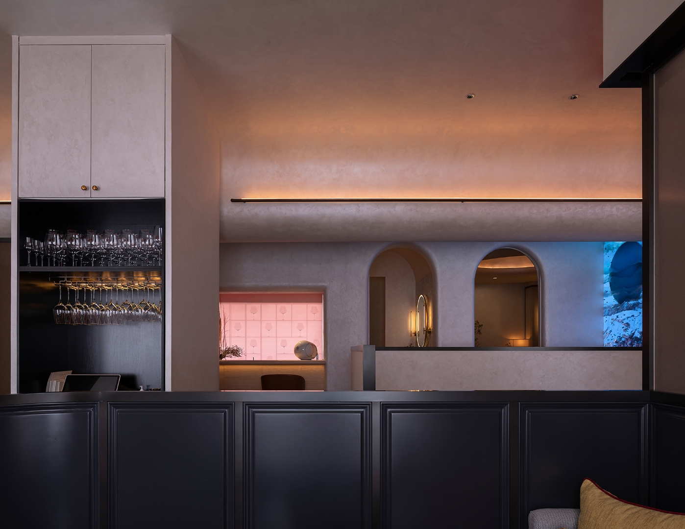 Les Morilles French Restaurant by Tanzo Space Design – A Parisian Dining Experience Along Beijing’s Liangma River Les Morilles French Restaurant by Tanzo Space Design – A Parisian Dining Experience Along Beijing’s Liangma River