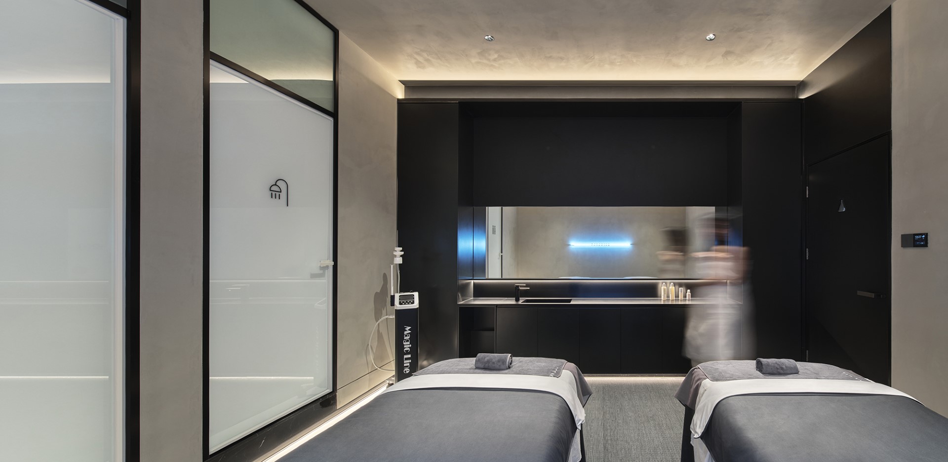 SKINLALA Beauty Spa Flagship Store by ISENSE Design in Beijing, China SKINLALA Beauty Spa Flagship Store by ISENSE Design in Beijing, China