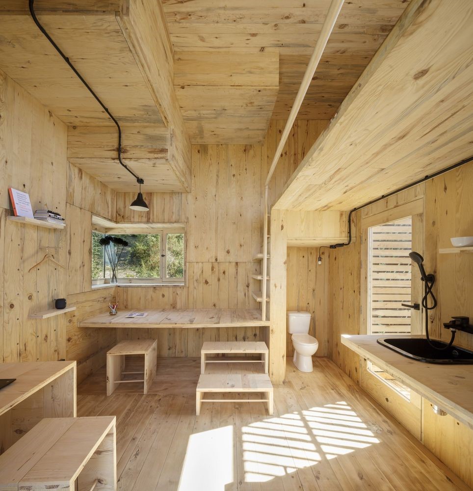 The Voxel Quarantine Cabin by Valldaura Labs in Barcelona, Spain The Voxel Quarantine Cabin by Valldaura Labs in Barcelona, Spain