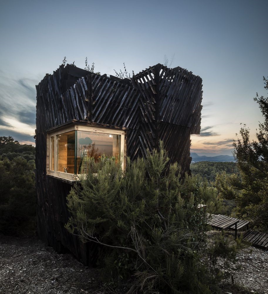 The Voxel Quarantine Cabin by Valldaura Labs in Barcelona, Spain The Voxel Quarantine Cabin by Valldaura Labs in Barcelona, Spain