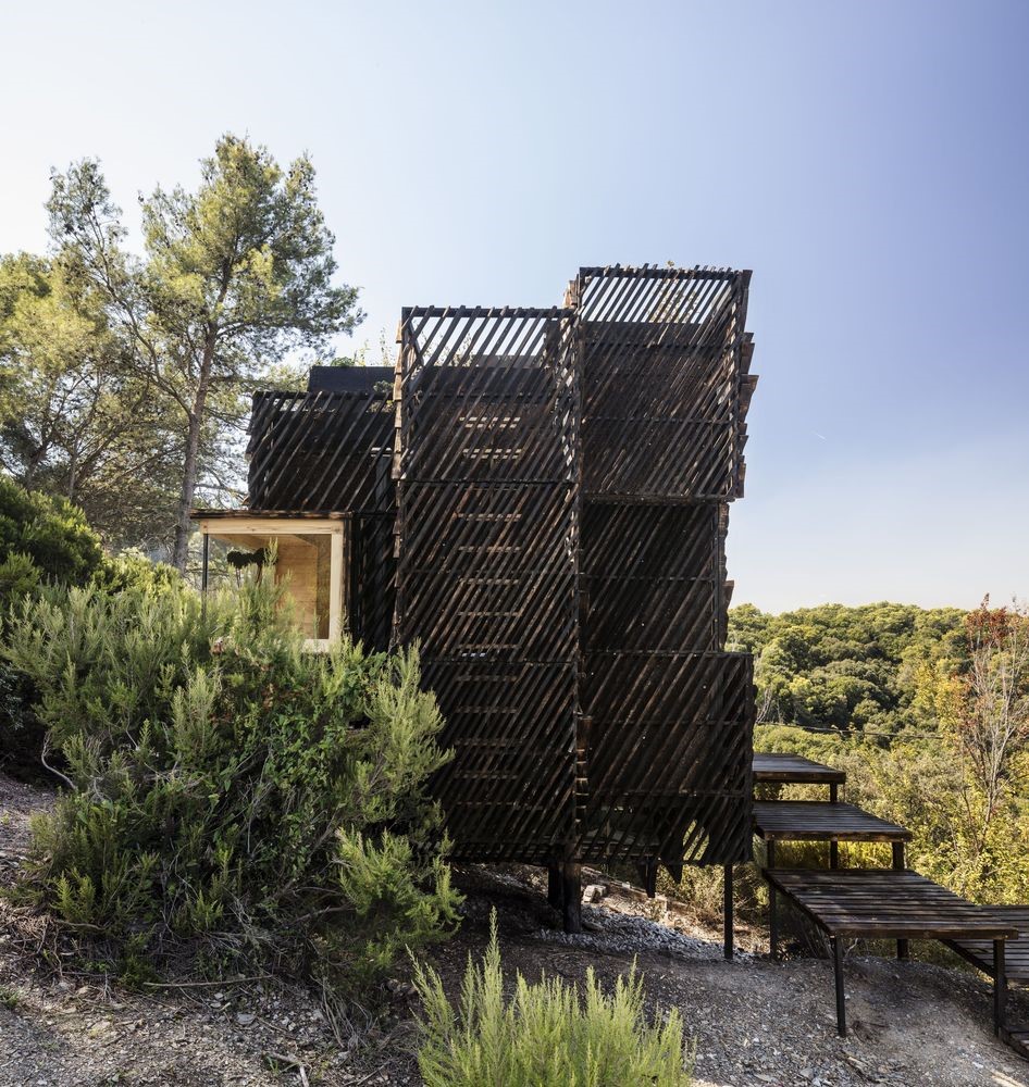 The Voxel Quarantine Cabin by Valldaura Labs in Barcelona, Spain The Voxel Quarantine Cabin by Valldaura Labs in Barcelona, Spain