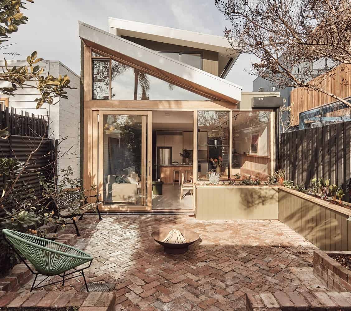 10 Fold House by Timmins + Whyte Architects in Abbotsford, Australia