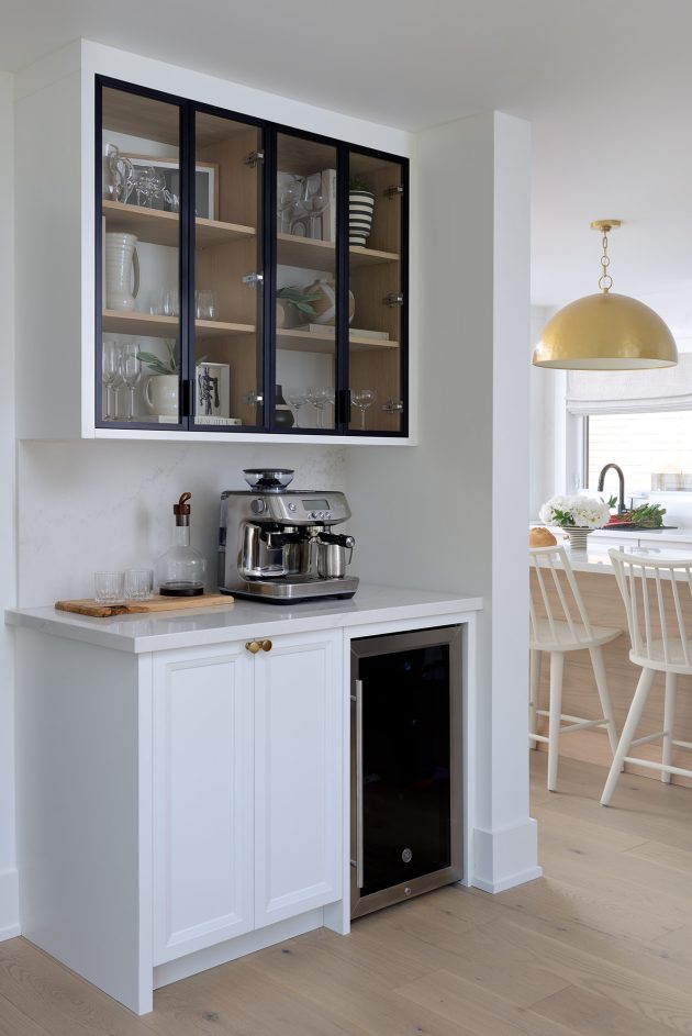 Picture of 15 Compact Scandinavian Home Bar Designs That Integrate With Style