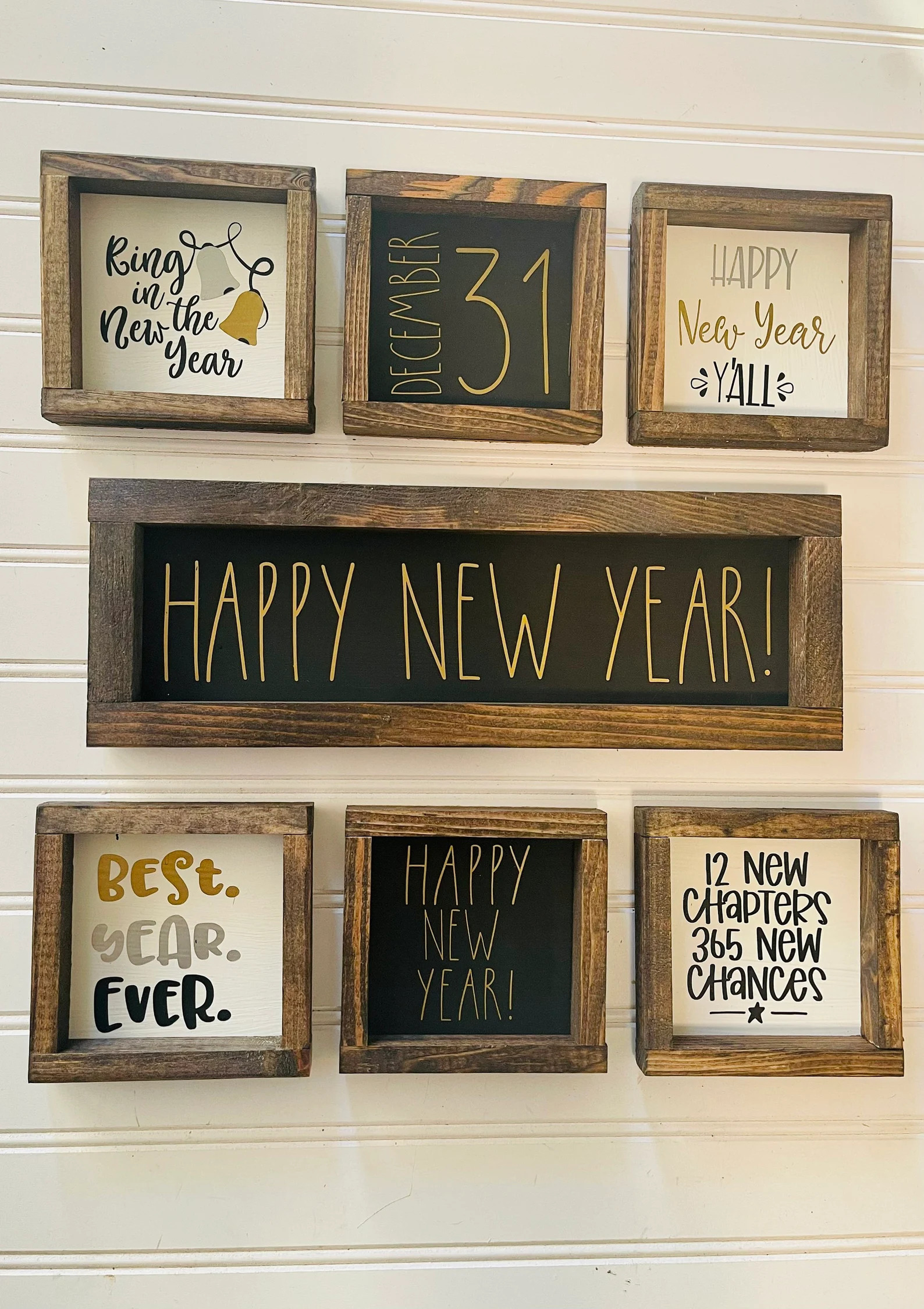 15 Elegant New Year Sign Ideas For The Party