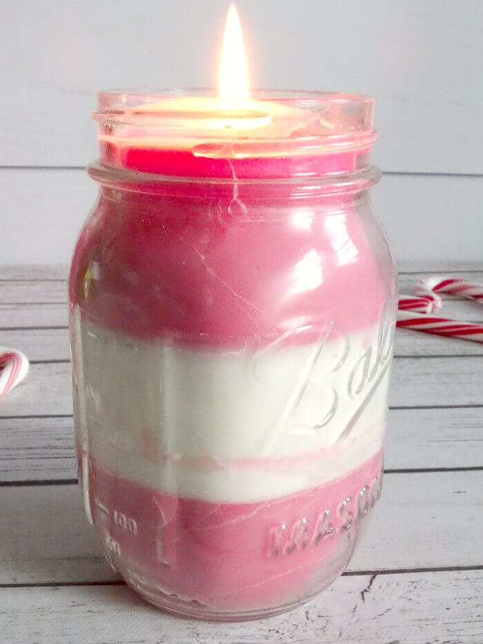 16 Fantastic DIY Christmas Candles You Can Make And Gift