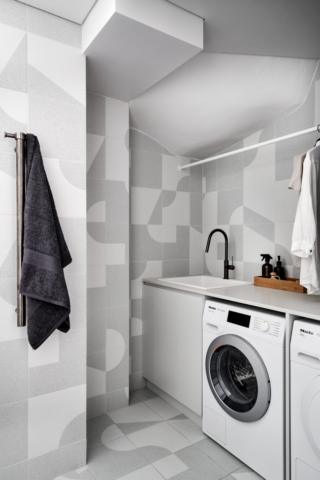 Picture of 16 Practically Elegant Scandinavian Laundry Room Interior Designs