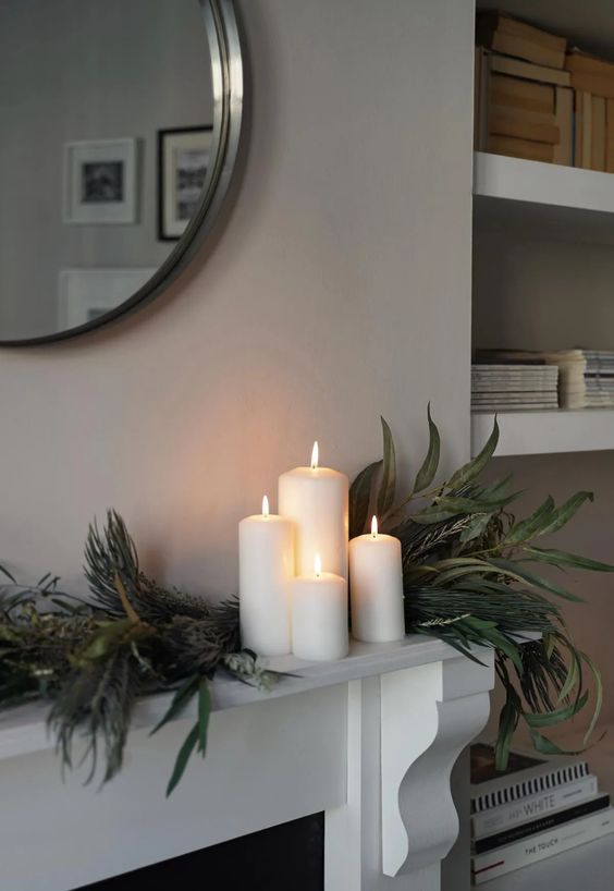 The most lovely ideas for Christmas fireplace decoration