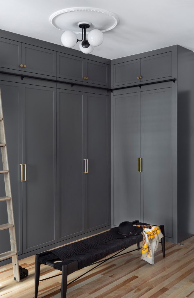 18 Charming Scandi-style Closet Designs You Will Love