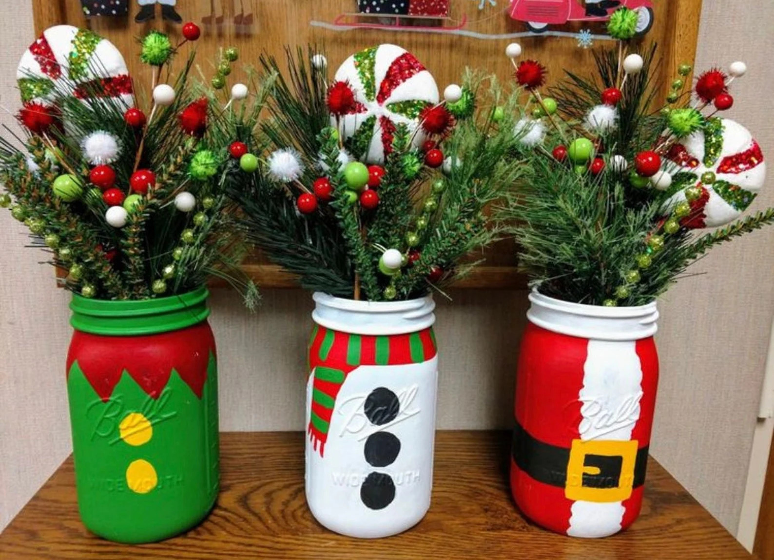 18 Fantastic Christmas Mason Jar Decorations For Your Table Décor 18 Fantastic Christmas Mason Jar Decorations For Your Table Décor