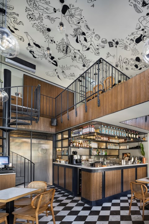 A Small and Cozy Interior by OFIST: Cross Fingers