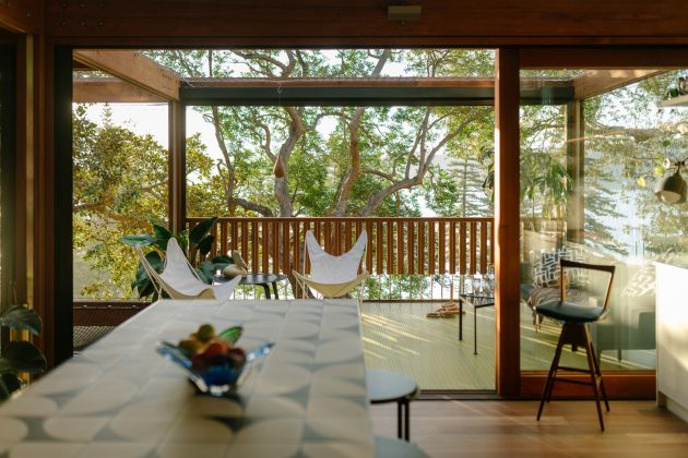 Balmy Palmy House by CplusC Architectural Workshop in Palm Beach, Australia