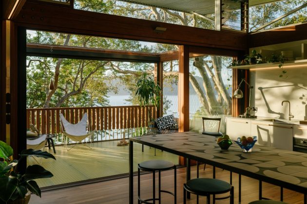 Balmy Palmy House by CplusC Architectural Workshop in Palm Beach, Australia