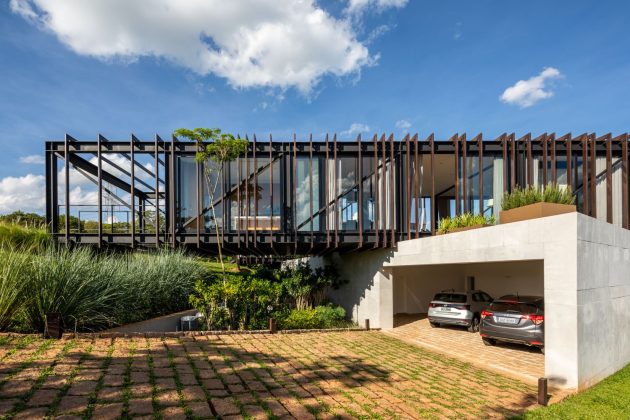 Cigarra House by FGMF in Sao Paulo, Brazil