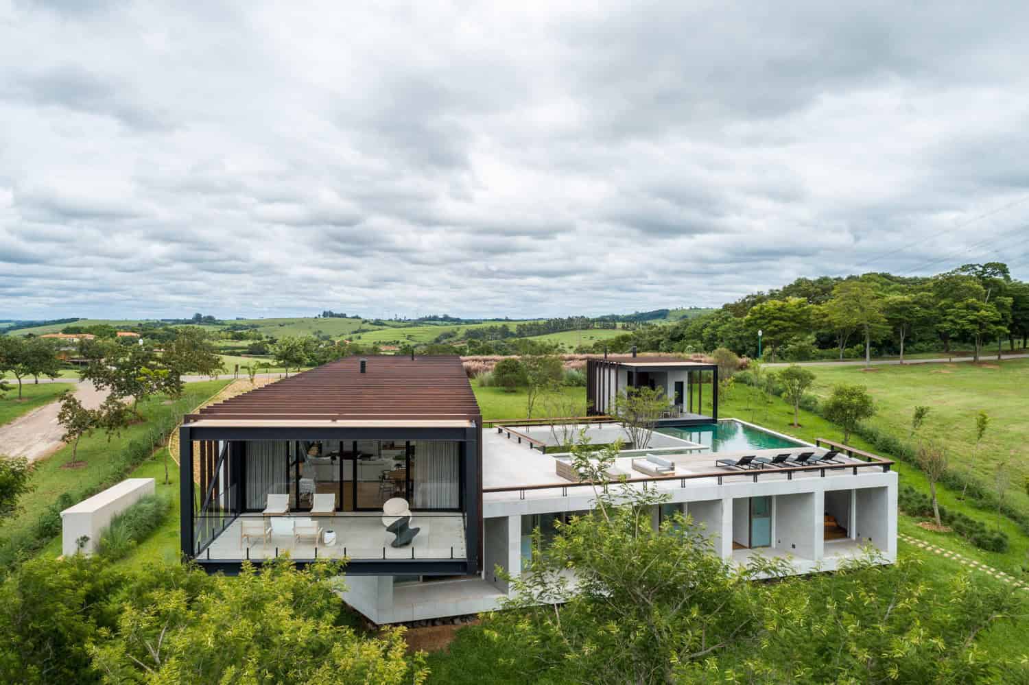 Cigarra House by FGMF in Sao Paulo, Brazil
