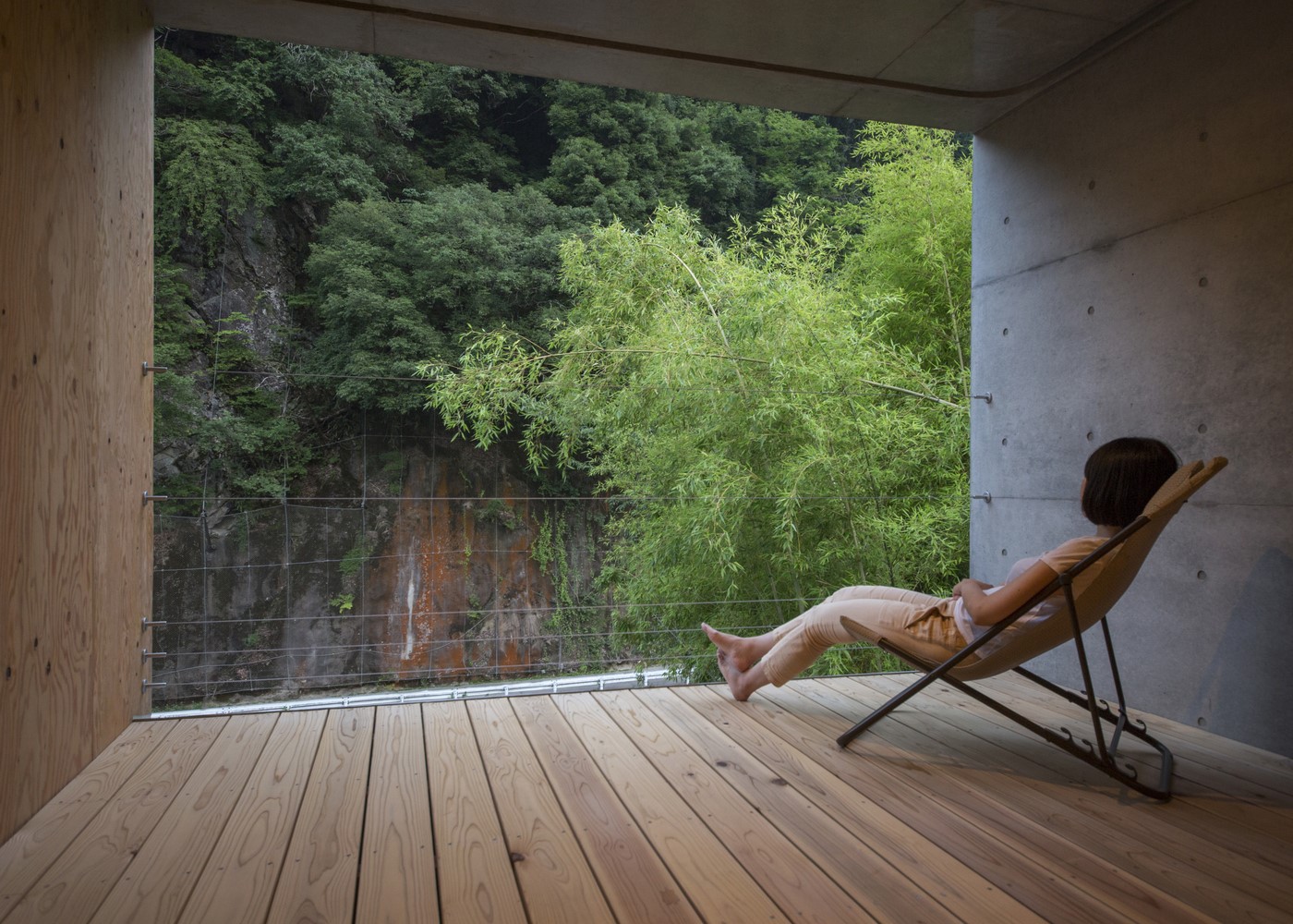 Cliff House by PLANET Creations in Tenkawa, Japan Cliff House by PLANET Creations in Tenkawa, Japan