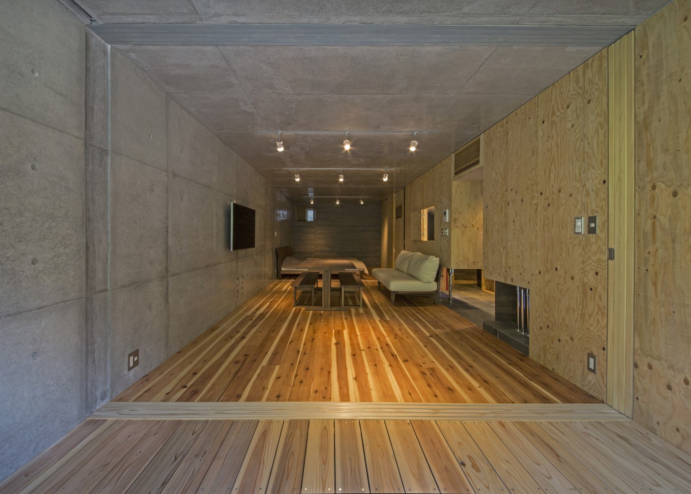 Cliff House by PLANET Creations in Tenkawa, Japan Cliff House by PLANET Creations in Tenkawa, Japan