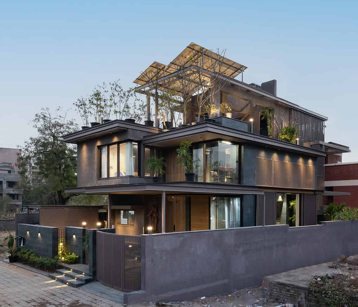 Govardhan Villa by Amruta Daulatabadkar Architects adaa in Aurangabad, India