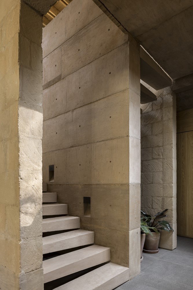 House in Avandaro by Taller Héctor Barroso in Valle de Bravo, Mexico House in Avandaro by Taller Héctor Barroso in Valle de Bravo, Mexico