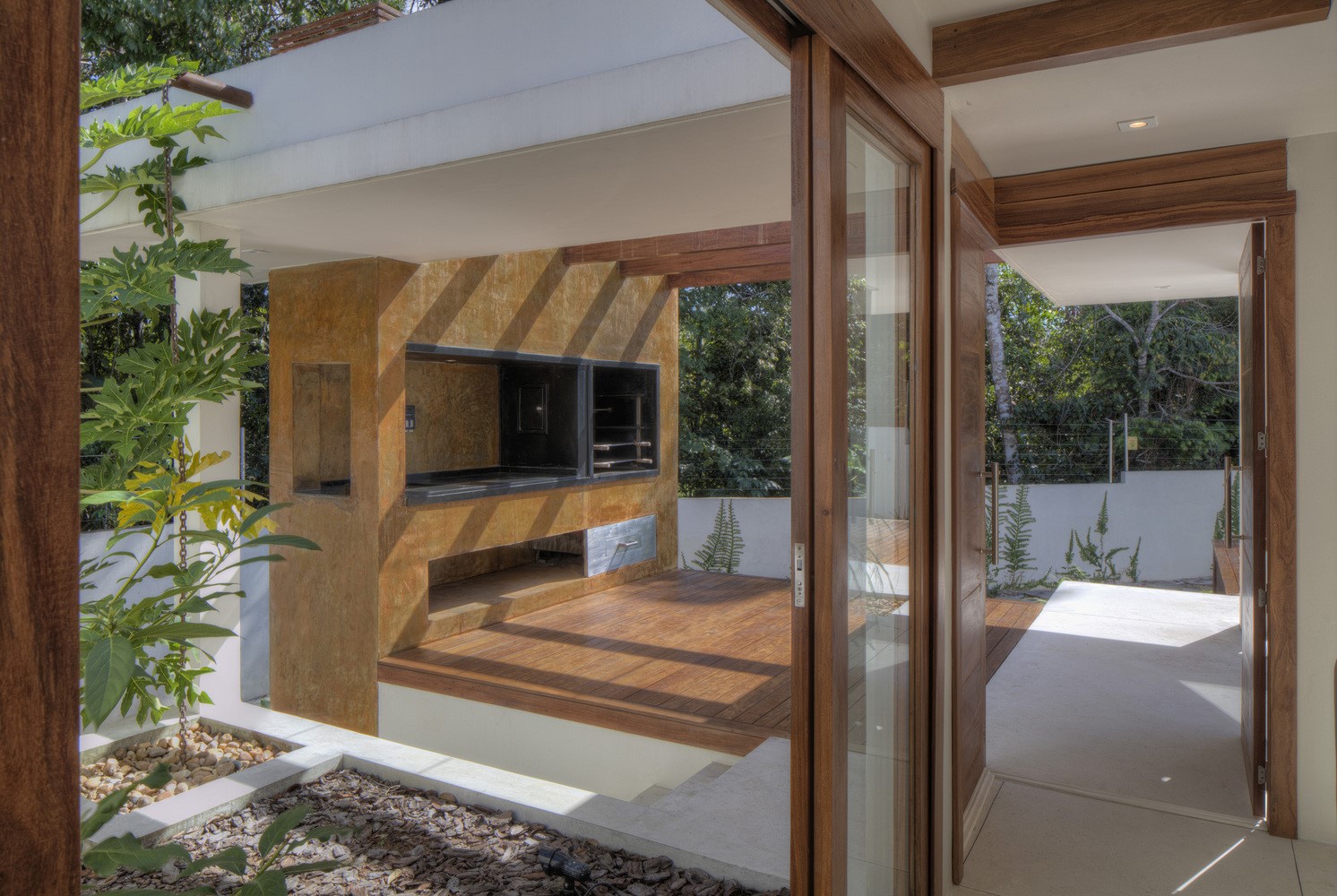 Manaus House by Alexia Convers Architecture in Brazil Manaus House by Alexia Convers Architecture in Brazil