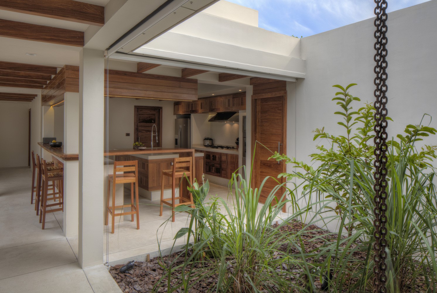 Manaus House by Alexia Convers Architecture in Brazil Manaus House by Alexia Convers Architecture in Brazil