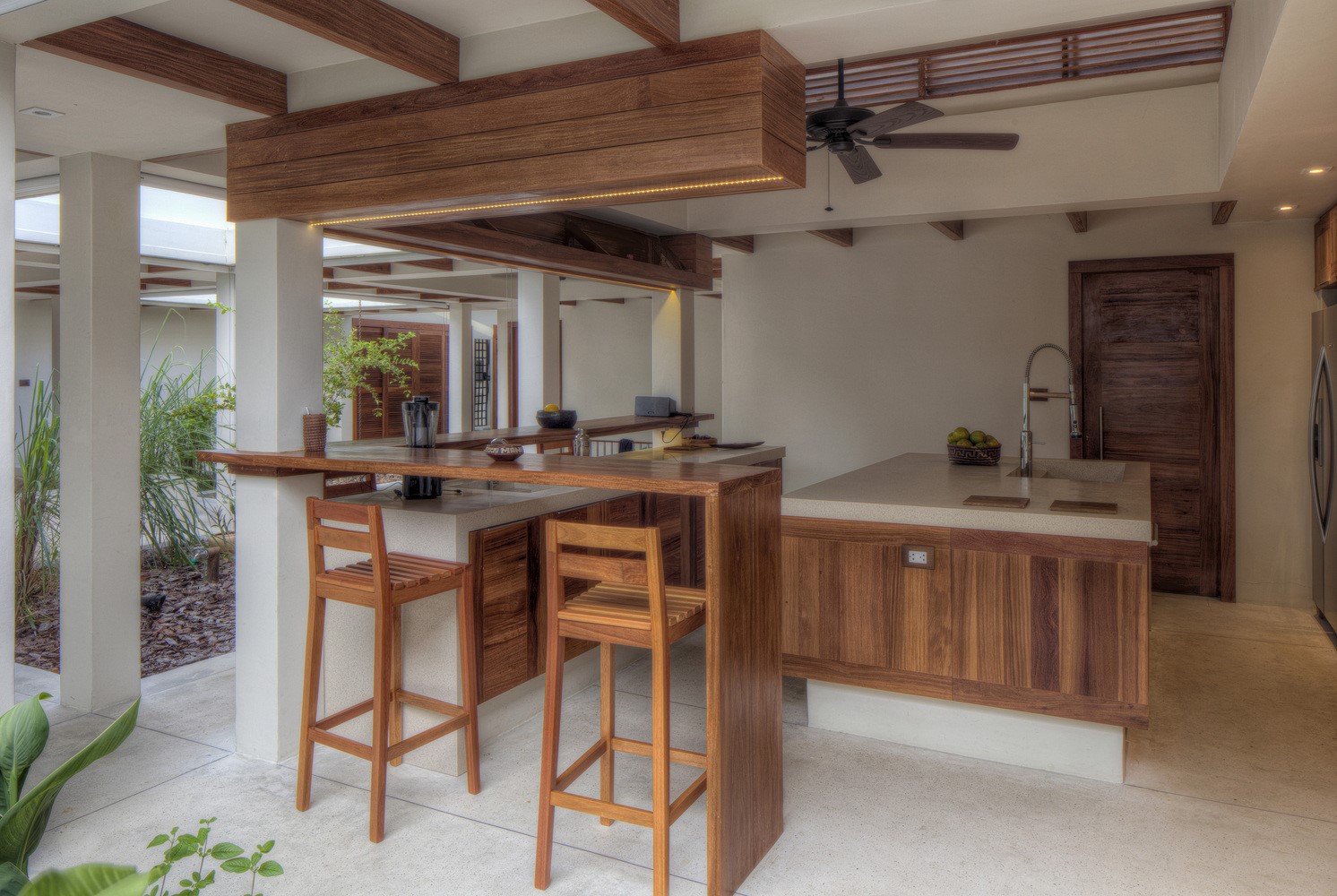 Manaus House by Alexia Convers Architecture in Brazil Manaus House by Alexia Convers Architecture in Brazil