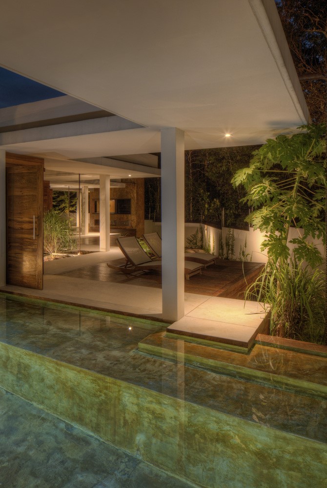 Manaus House by Alexia Convers Architecture in Brazil Manaus House by Alexia Convers Architecture in Brazil