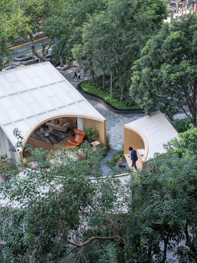 PARKLIFE by TEAM_BLDG: A Micro-Park Installation Reimagining “Home” in Downtown Shanghai PARKLIFE by TEAM_BLDG: A Micro-Park Installation Reimagining “Home” in Downtown Shanghai