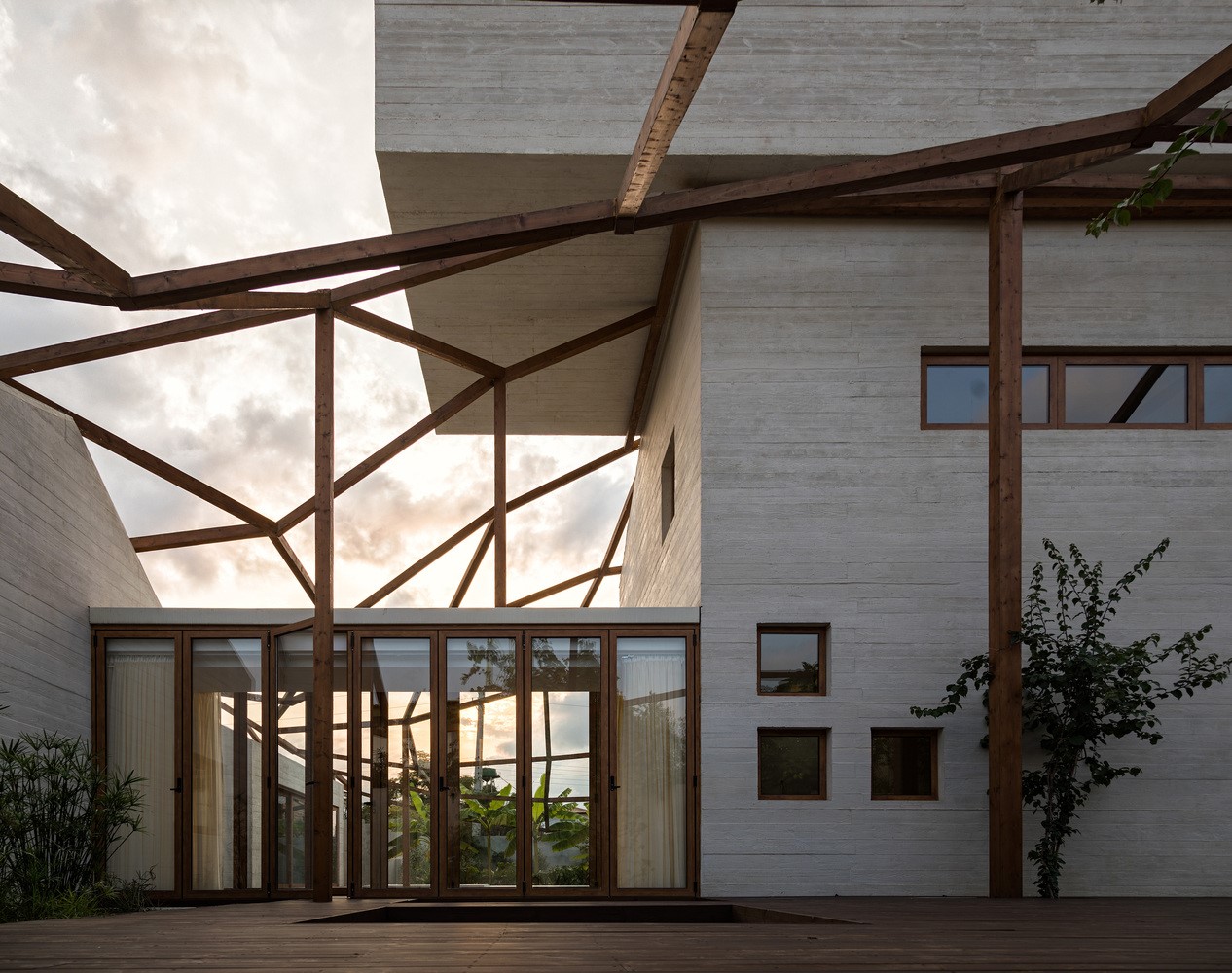 Vanoosh Villa Residence by 35-51 Architecture Office in Royan, Iran Vanoosh Villa Residence by 35-51 Architecture Office in Royan, Iran