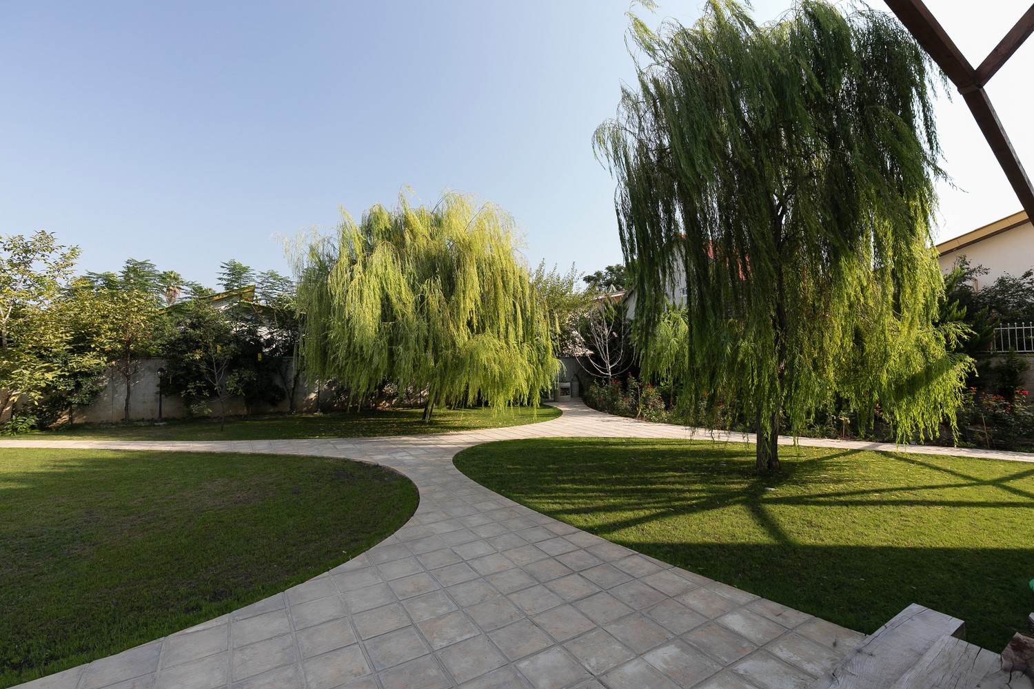 Vanoosh Villa Residence by 35-51 Architecture Office in Royan, Iran Vanoosh Villa Residence by 35-51 Architecture Office in Royan, Iran