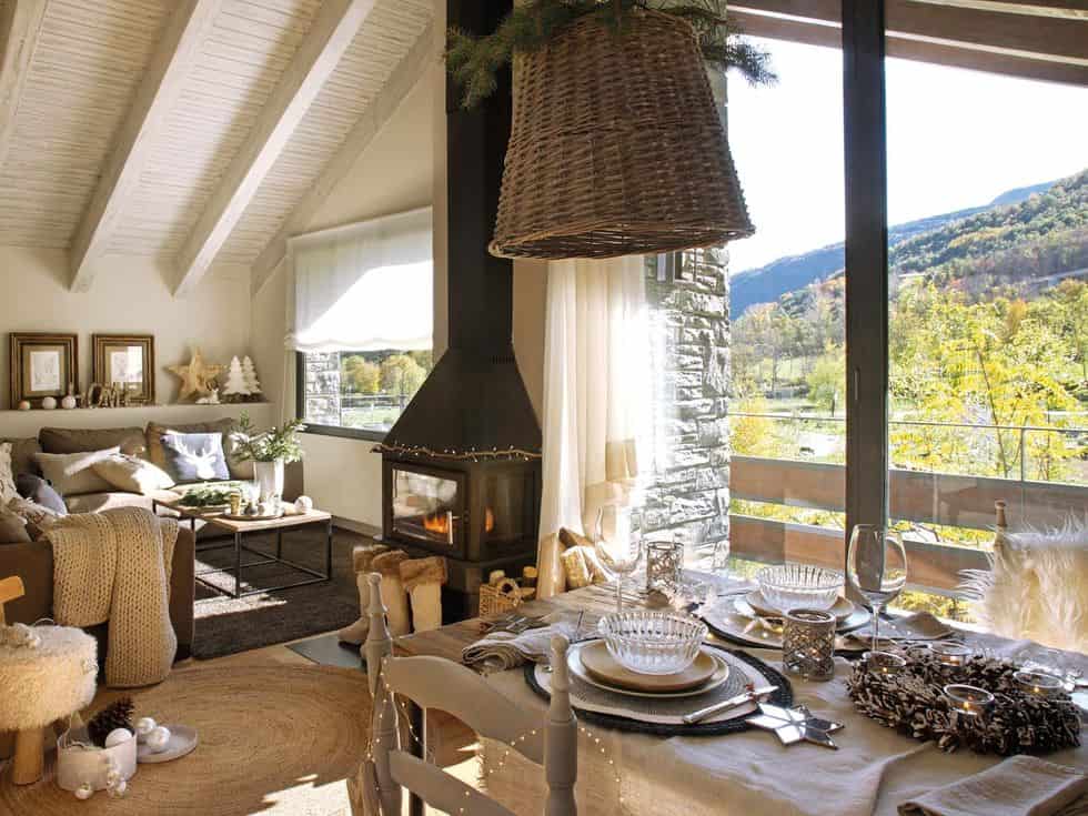 A MOUNTAIN CABIN PREPARED FOR AN ENDEARING CHRISTMAS